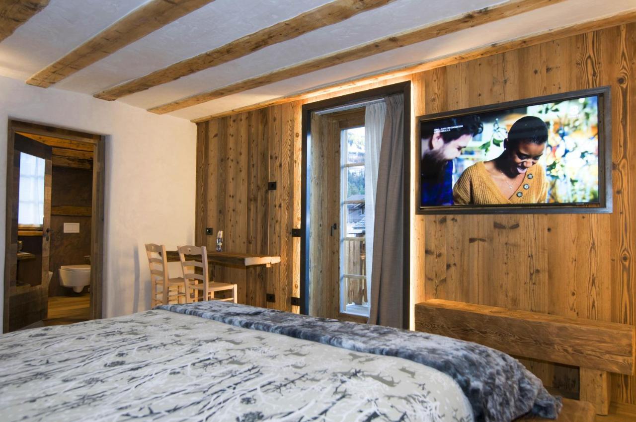 Al Bait Da Lucia Bormio Bed & Breakfast ภายนอก รูปภาพ