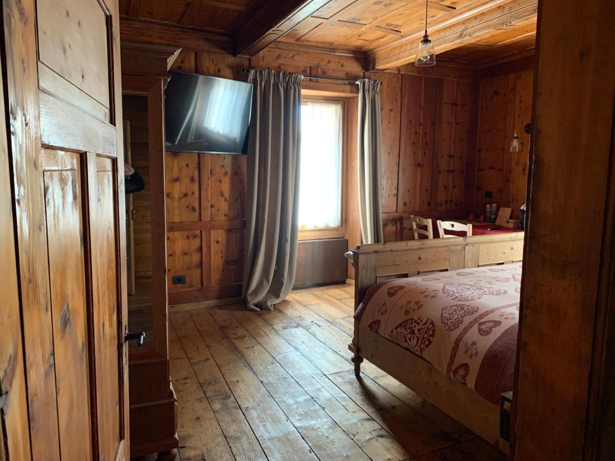 Al Bait Da Lucia Bormio Bed & Breakfast ภายนอก รูปภาพ