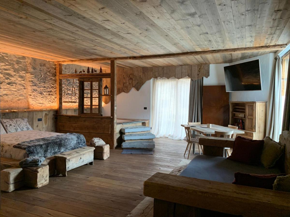 Al Bait Da Lucia Bormio Bed & Breakfast ภายนอก รูปภาพ